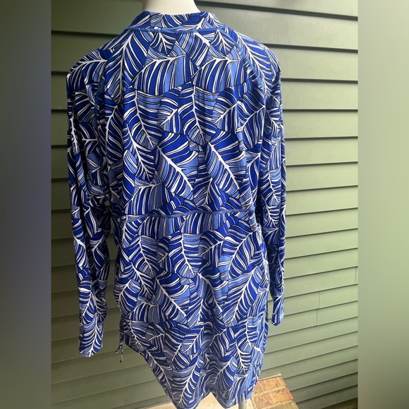 Coolibar Blue and White Swim Top with Sun Protection - Picture 2 of 8